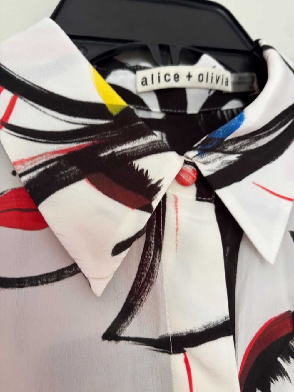 Alice + Olivia Blair Z Willa Silk Top size M - Picture 9 of 14
